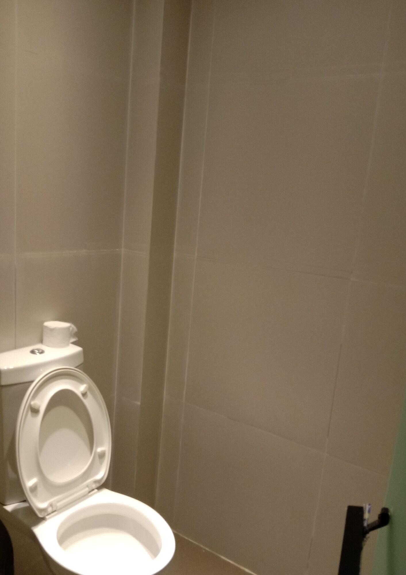Shwe Pyi San Yar Hotel Янгон Екстериор снимка
